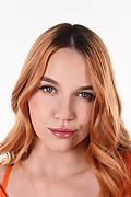 Leya Desantis Orange Attraction istripper model